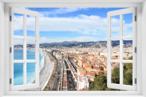 Fototapeta Naklejka Na Ścianę Okno 3D - Vue panoramique sur Nice et la promenade des Anglais, cote d’Azur, France
