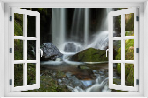 Fototapeta Naklejka Na Ścianę Okno 3D - Menzenschwander Wasserfall