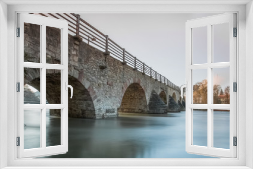 Fototapeta Naklejka Na Ścianę Okno 3D - Brücke über den Fluss