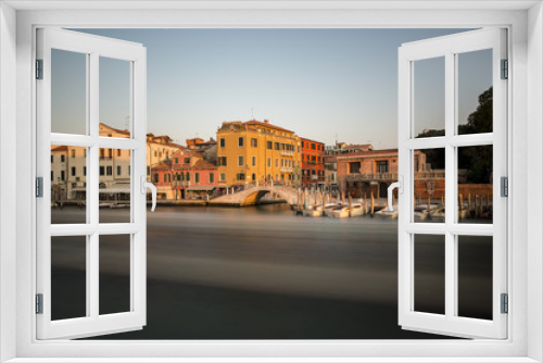 Fototapeta Naklejka Na Ścianę Okno 3D - Venice Italy - September 27, 2016 Venice City night photos.