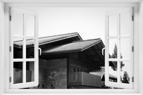 Fototapeta Naklejka Na Ścianę Okno 3D - Wooden balcony of a chinese house (Kunming, Yunnan, China)