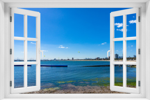 Fototapeta Naklejka Na Ścianę Okno 3D - Panoramic view of St.Kilda beach and Melbourne cityscape