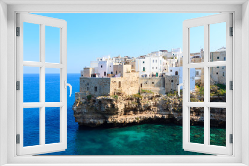 Fototapeta Naklejka Na Ścianę Okno 3D - Polignano a mare view, Apulia, Italy