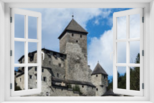 Fototapeta Naklejka Na Ścianę Okno 3D - Burg Taufers, Südtirol, Italien