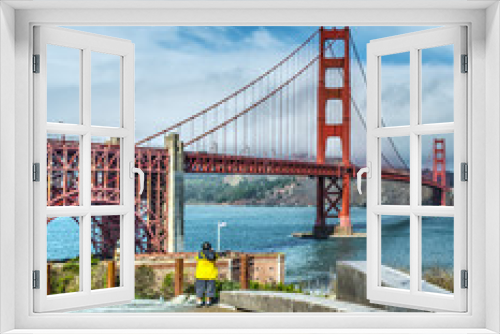 Fototapeta Naklejka Na Ścianę Okno 3D - Cloudy sky over Golden Gate bridge in San Francisco
