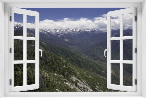 Fototapeta Naklejka Na Ścianę Okno 3D - View from Moro Rock, Sequoia National Park