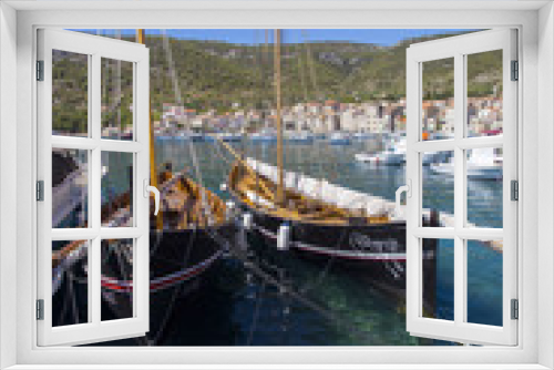Fototapeta Naklejka Na Ścianę Okno 3D - Komiza harbor