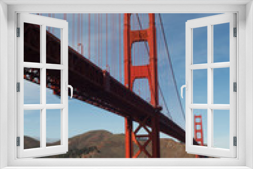 Fototapeta Naklejka Na Ścianę Okno 3D - Golden Gate Bridge Span Perspective