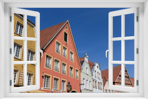 Fototapeta Naklejka Na Ścianę Okno 3D - Colorful houses in the old town of Warendorf