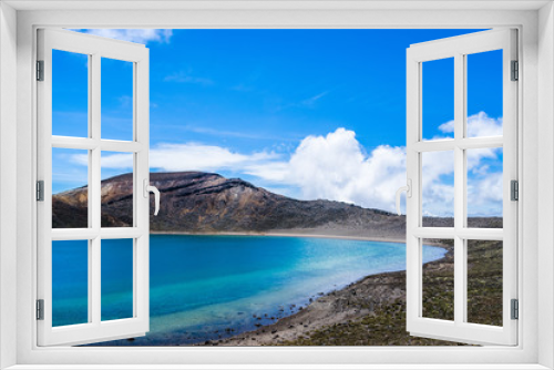Fototapeta Naklejka Na Ścianę Okno 3D - Blue lake - Tongariro alpine crossing