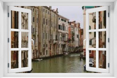 Fototapeta Naklejka Na Ścianę Okno 3D - Traveling Venice, Italy. Venice Canals
