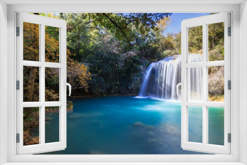 Fototapeta Naklejka Na Ścianę Okno 3D - sillans la cascade, var, provence verte