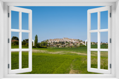 Fototapeta Naklejka Na Ścianę Okno 3D - View of picturesque Monflanquin, Lot-et-Garonne, France.