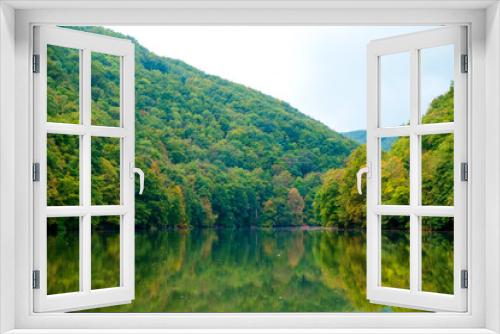 Fototapeta Naklejka Na Ścianę Okno 3D - Forest lake Hamori-Hungary