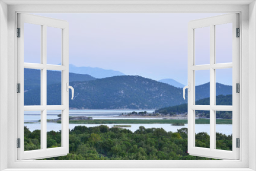 Fototapeta Naklejka Na Ścianę Okno 3D - Muhteşem Göl Manzarası