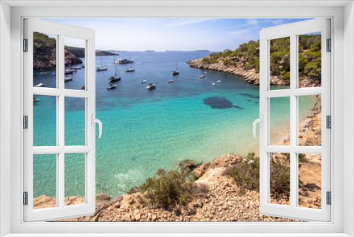 Fototapeta Naklejka Na Ścianę Okno 3D - Cala Salada beach, Ibiza, Spain