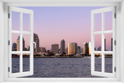 Fototapeta Naklejka Na Ścianę Okno 3D - San Diego Skyline at Magic Hour