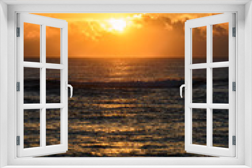 Fototapeta Naklejka Na Ścianę Okno 3D - Golden sunrise or sunset over the sea. Vertical layout.