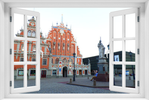 Fototapeta Naklejka Na Ścianę Okno 3D - Beautiful Old Town Square in the Historical Center of Riga, Latvia 