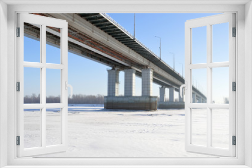 Fototapeta Naklejka Na Ścianę Okno 3D - Мост в городе Барнауле