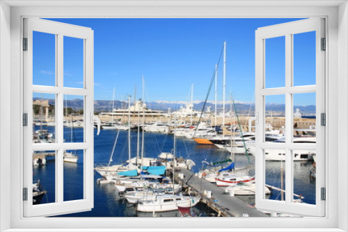 Fototapeta Naklejka Na Ścianę Okno 3D - Port de plaisance d'Antibes, cote d'Azur, France