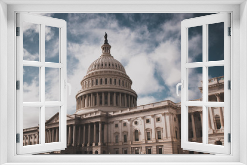 Fototapeta Naklejka Na Ścianę Okno 3D - Capitol Building 