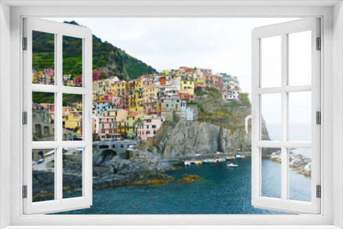 Fototapeta Naklejka Na Ścianę Okno 3D - Marvelous view of the village of Manarola, Italy