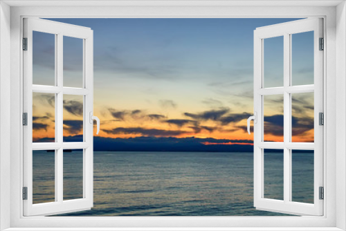 Fototapeta Naklejka Na Ścianę Okno 3D - Beautiful natural sunset over sea