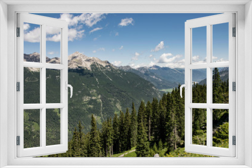 Fototapeta Naklejka Na Ścianę Okno 3D - Lechtal valley