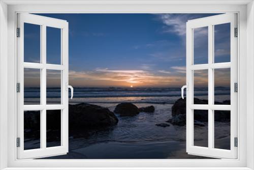 Fototapeta Naklejka Na Ścianę Okno 3D - Sunset Beach