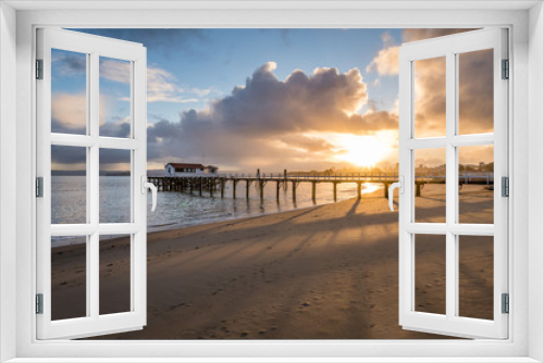 Fototapeta Naklejka Na Ścianę Okno 3D - Crissy Field Beach at Sunrise