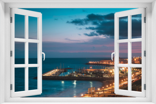Fototapeta Naklejka Na Ścianę Okno 3D - Harbor of Tarragona