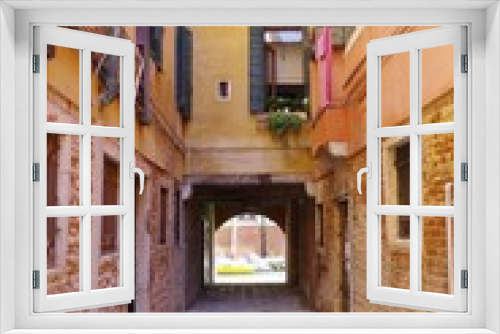 Fototapeta Naklejka Na Ścianę Okno 3D - Venezia, Italia, Calle del Pistor, nel sestriere di Cannaregio.