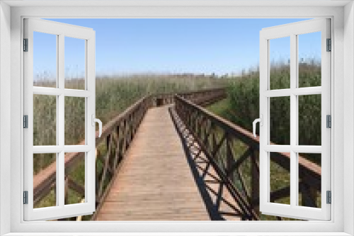 Fototapeta Naklejka Na Ścianę Okno 3D - Bridge through Peniscolas nature