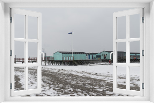 Fototapeta Naklejka Na Ścianę Okno 3D - Helgoland Copenhagen, with dramtic clouds and sorrounded by ice and snow durring winter