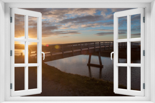 Fototapeta Naklejka Na Ścianę Okno 3D - Sonnenuntergang am Frederik VIIs Kanal bei Lögstör Dänemark