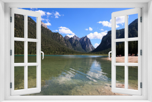 Fototapeta Naklejka Na Ścianę Okno 3D - lago di Dobbiaco (Trentino Alto Adige)