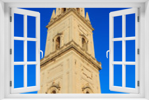 Fototapeta Naklejka Na Ścianę Okno 3D - Lecce Cathedral top, Lecce, Italy.