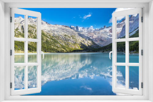 Fototapeta Naklejka Na Ścianę Okno 3D -  Laguna Esmeralda lake in Tierra del Fuego