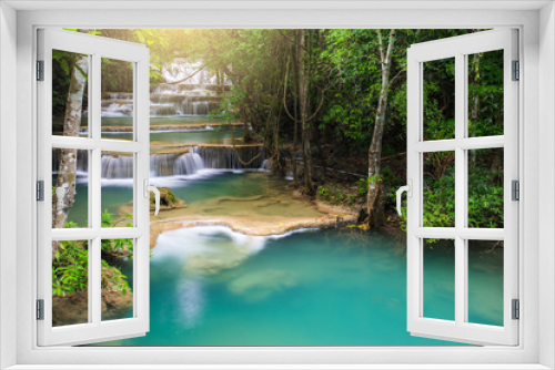 Fototapeta Naklejka Na Ścianę Okno 3D - Huay Mae Kamin Waterfall, beautiful waterfall in rainforest at Kanchanaburi province, Thailand