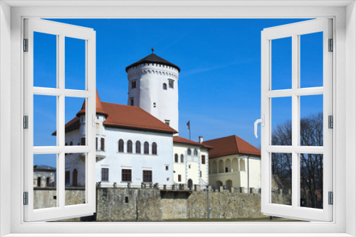 Fototapeta Naklejka Na Ścianę Okno 3D - Budatin castle