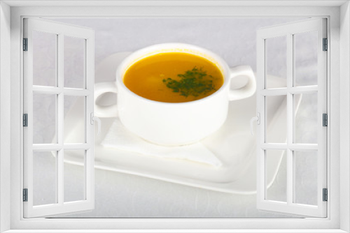 Fototapeta Naklejka Na Ścianę Okno 3D - Chicken soup