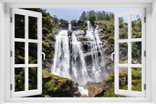 Fototapeta Naklejka Na Ścianę Okno 3D - beautiful scenic view of green trees and waterfall, sri lanka, nuwara eliya