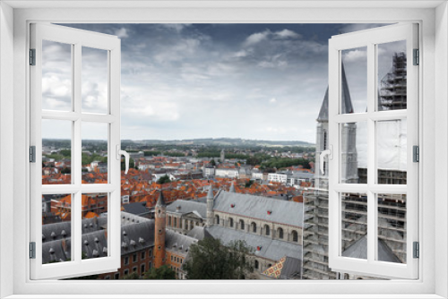 Fototapeta Naklejka Na Ścianę Okno 3D - Church and city