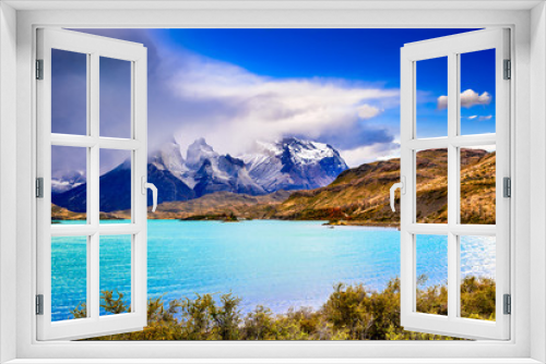 Fototapeta Naklejka Na Ścianę Okno 3D - Torres del Paine in Patagonia, Chile - Lago Pehoe