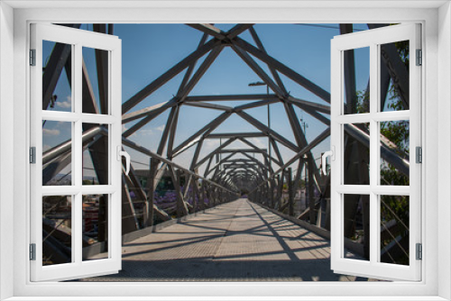 Fototapeta Naklejka Na Ścianę Okno 3D - Puente geométrico 