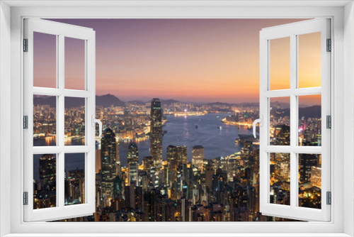 Fototapeta Naklejka Na Ścianę Okno 3D - Hong Kong sunrise panoramic view from The Peak view point.