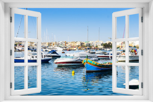 Fototapeta Naklejka Na Ścianę Okno 3D - Typical Seaside port in Valletta in Malta