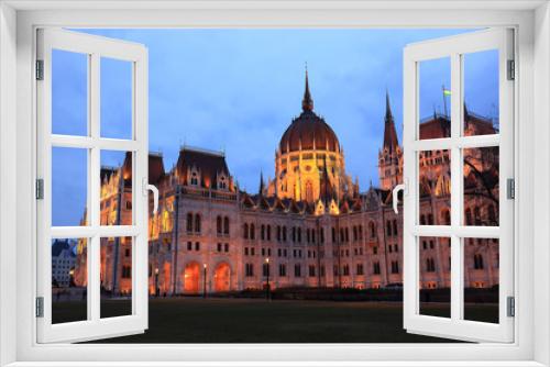 Fototapeta Naklejka Na Ścianę Okno 3D - Parlamentsgebäude in Budapest, Ungarn