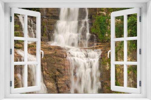 Fototapeta Naklejka Na Ścianę Okno 3D - Ramboda falls in Nuwara Eliya, Sri Lanka